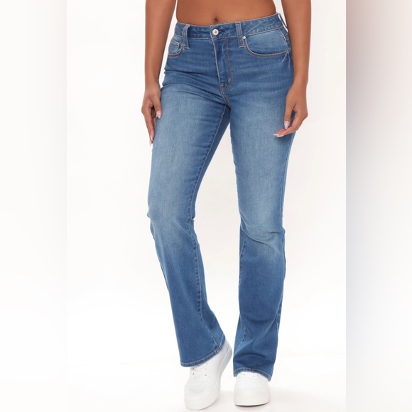 Fashion Nova In the Groove high rise bootcut jeans NWT - Picture 1 of 4